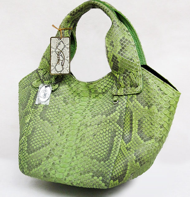 パープルクラウド ヘビ PC-SN-387-GRN